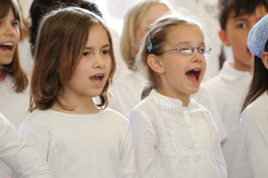Singende Kinder